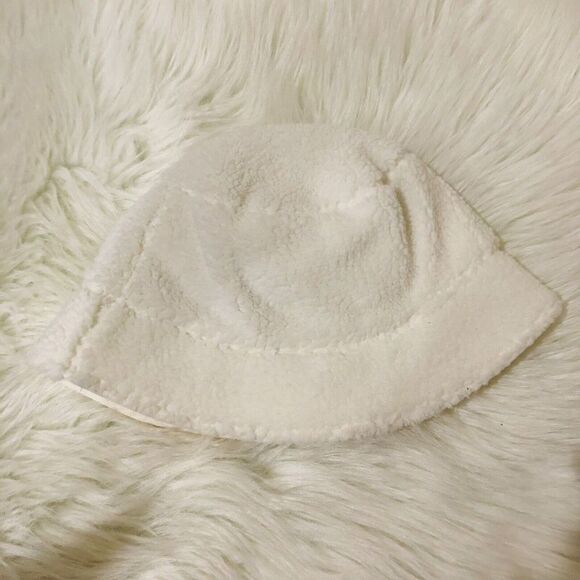 Jordan Apex Winter Bucket Hat White Unisex Large NEW - Picture 5 of 9